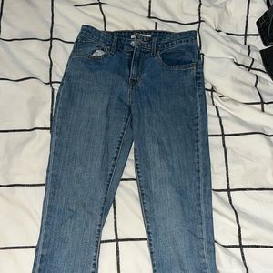 Levi’s High Rise Skinny